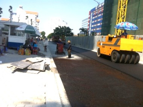 THI CÔNG HẠ TẦNG CHUNG CƯ  SUNRISE CITY- NOVALAND HẠNG MỤC NÂNG CẤP THẢM NHỰA ĐƯỜNG 